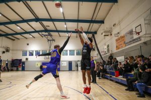 Former Tralee star shines as Belfast get the better of Warriors