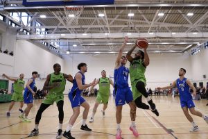 Belfast ends Warriors’ winning run with decisive late rally