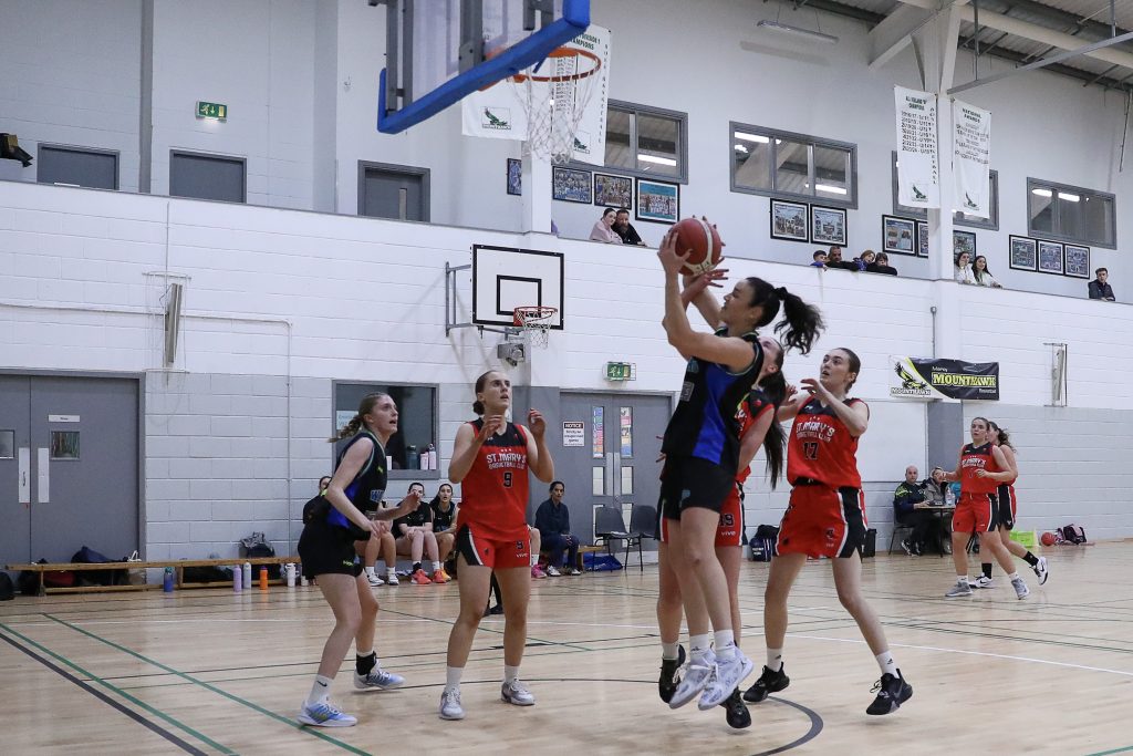 Louise Galvin shoots under pressure at the St. Mary's board